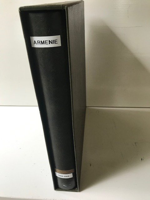 Arménie 1920/2015 - Collection in Lindner album with slipcase