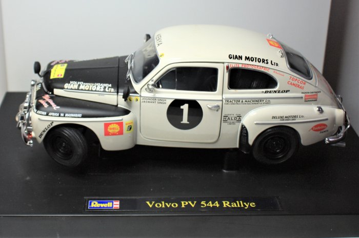 Revell - 1:18 - Volvo PV544  # 1 Rallye - 1965