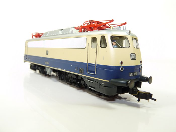 Märklin H0 - 39121 - Electric locomotive - E-10.12 "Rheingold" "Bugelfalte" with current-conducting couplings - DB