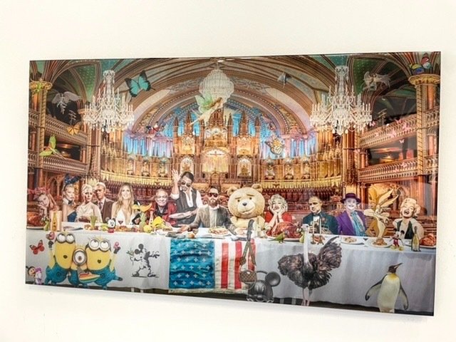 Preview of the first image of Van Apple - Last Supper.