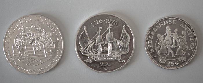 Netherlands Antilles. Juliana (1948-1980). 25 Gulden 1973 / 1979 ( 3 stuks)