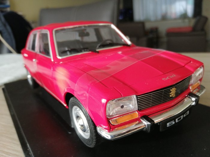 Welly - 1:18 - Peugeot 504 - New