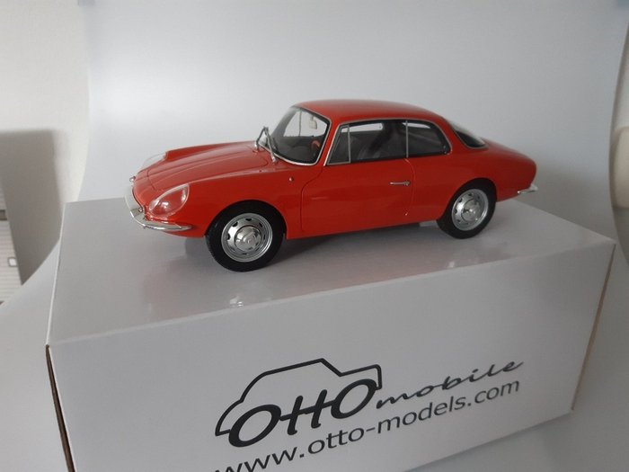 Otto Mobile - 1:18 - Alpine GT4 1300 - Oranje