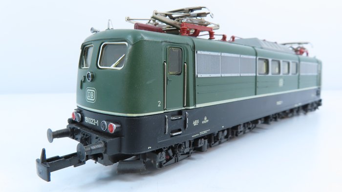 Märklin H0 - 3057 - Electric locomotive - BR 151 - DB