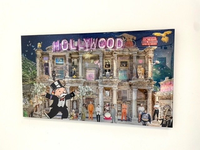 Preview of the first image of Van Apple - Hollywood Bailhouse.