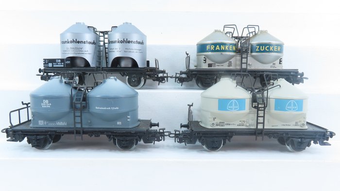 Märklin H0 - 4622/4661 - Transport de fret - 4x camions-silos à 2 essieux (ciment) - DB