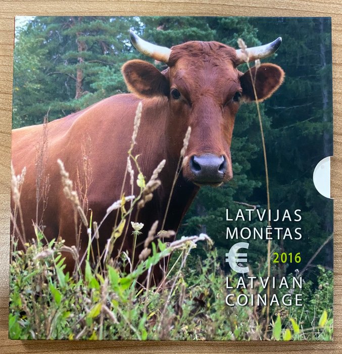 Lettonie. Year Set 2016 Bruine Koe + 2€ munt Zuivelindustrie BU