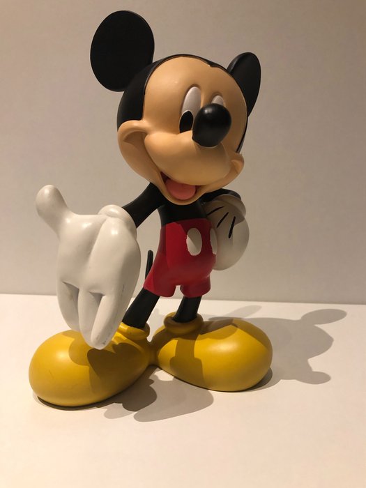 Mickey Mouse - Beeld - Hoogte: 24 cm.