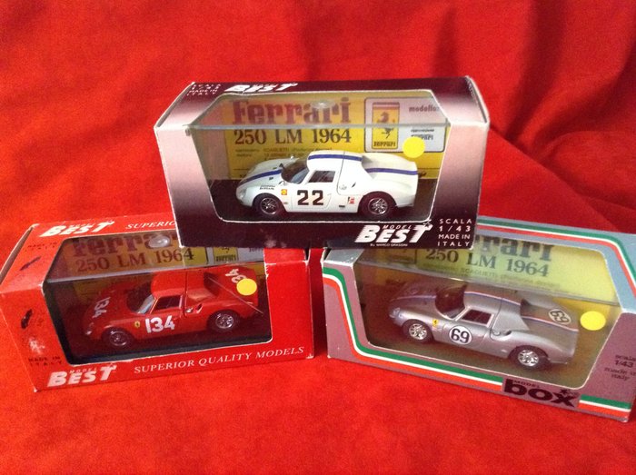 Best Box - 1:43 - Box #8445 Ferrari 250LM Sport Bridgehampton 500 1965 Scuderia Bear - # 9009 Ferrari 250LM Sport Ring 1964 # 134 - # 9011 Ferrari 250LM Sport 1000Km. Monza 1966 Bardahl