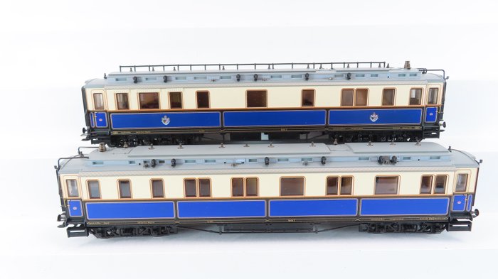 Märklin H0 - Uit set 2881 - Coffret de transport de passagers - Set de 2 pièces avec carrosse pour l'Impératrice et carrosse de suite 'Train de cour de l'empereur - KPEV