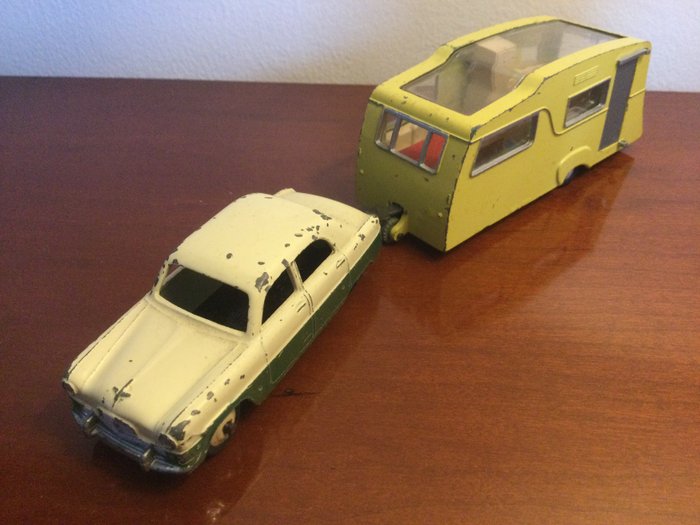 Dinky Toys - 1:43 - Ford zéphyr 162 et Caravane four berth