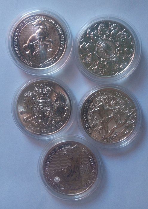 United Kingdom. Lot de 5 monete 2021 (3 x 1 Oz + 2 × 2 Oz)