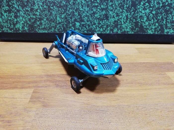 Dinky Toys - 1:43 - 102 - Joe's Car