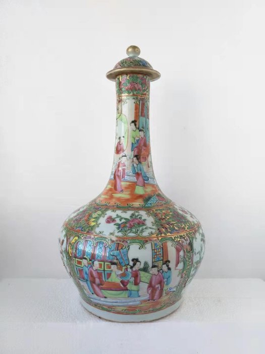 Vase - Canton, Famille rose - Porcelain - character - China - 19th century