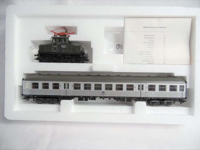 Märklin H0 - 28974 - Coffret - Train de voyageurs Murnau - Oberammergau avec BR 169 - DB