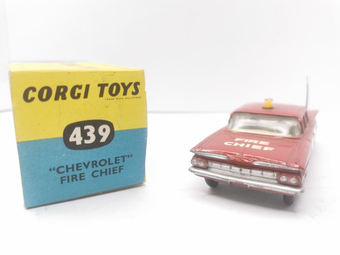 Corgi - 1:43 - Chevrolet fire chief corgi toys reff 439 - In de originele doos