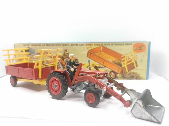 Corgi - 1:43 - Gift set 9 Massey Ferguson traktor with shovel and tipping trailer corgi toys reff 9 - In the original box