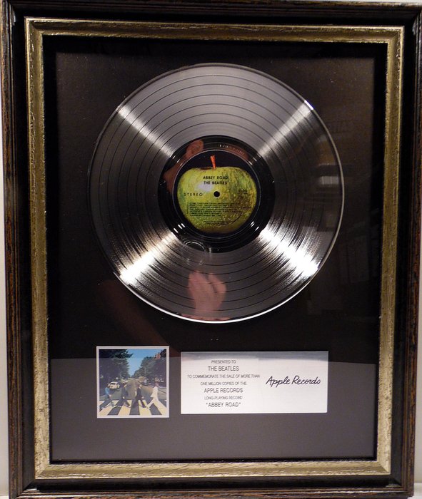 Beatles - Abbey Road - Official Sales Award - Presented to the Beatles - Offizieller hauseigener Award - 1991/1991