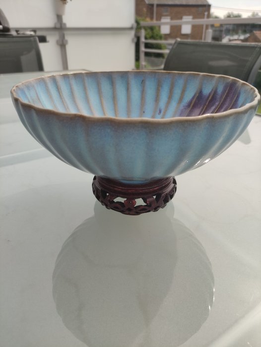 Dish (1) - Junyao - Porcelain - China - 19th - 20th century