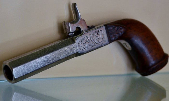Francia - 1830 - Superbe pistolet luxueux de voyage à percussion canon époque LOUIS PHILLIPE. - Canon rond large en damas. En état de marche! - Pistola - 14mm cal