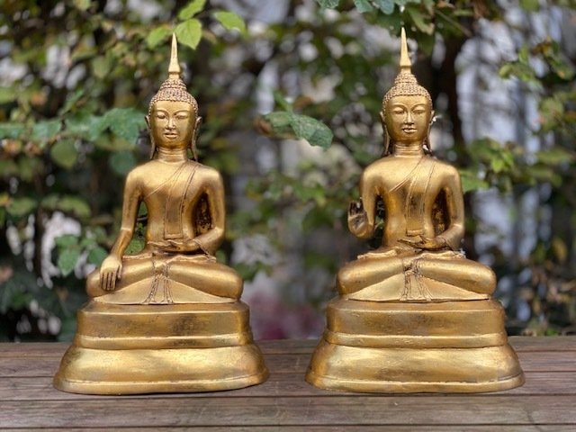Set 2 statue del tempio di Buddha Thailandia (2) - Bronzo dorato - H 44,5cm - Tailandia - 21° secolo