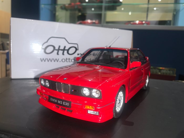 Otto Mobile - 1:18 - BMW M3 - E30