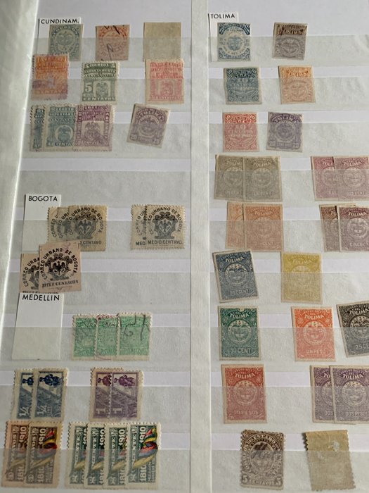 Colombia - Extensive collection with Colombian local postage stamps “Tolima, Bolivar State, Bogotá”