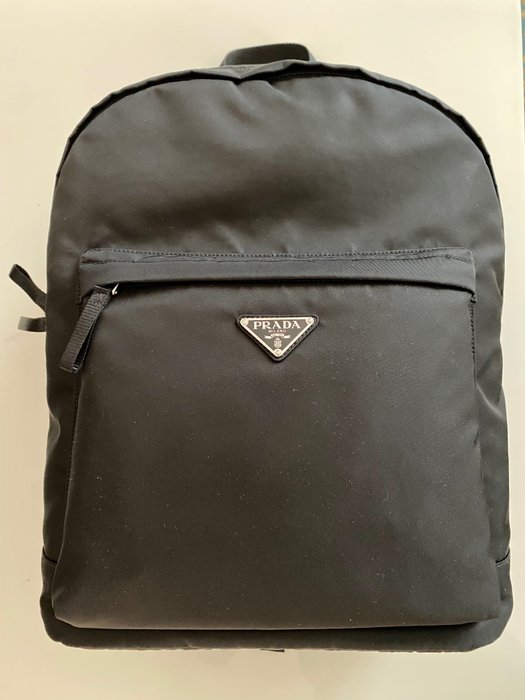 Prada - Unisex Nylon Plain Logo Backpacks - Sac à dos - Catawiki
