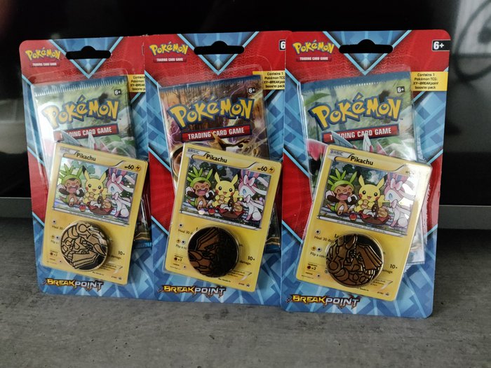 The Pokémon Company - Pokémon - Booster Pack Breakpoint blister packs. Rare Pikachu promo.