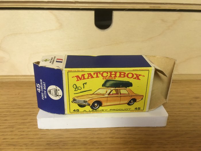 Matchbox - 1:76 - Lesney Ford Corsair met Boot n.45