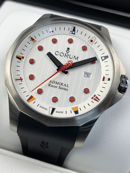 Corum - Admiral Legend 47 Automatic Limited Edition - CMA41104103 - Heren - 2011-heden