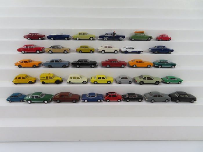 Herpa, Wiking 1:87 - Voitures modèles - 33 voitures particulières dont Opel, Audi, Citroën, Renault et BMW