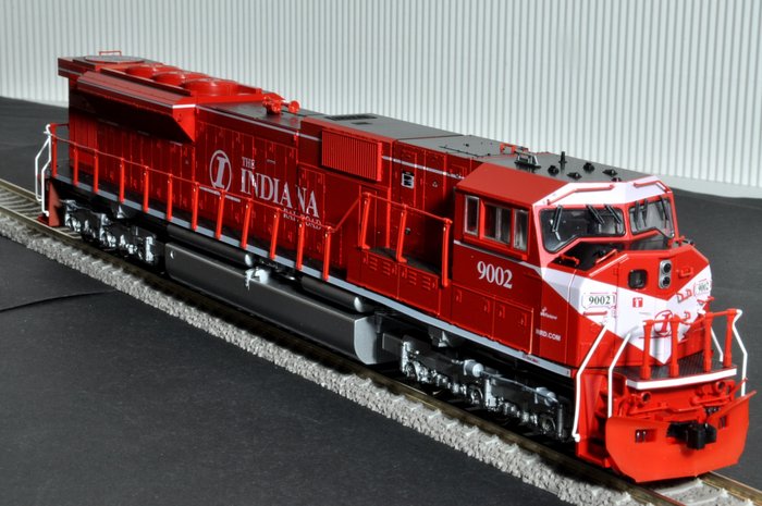 Kato H0 - 6365 - Diesel locomotive - SD90 / 43MAC - Indiana Railroad
