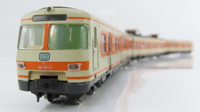 Roco H0 - 4134A - Train unit - 3-piece set BR 420 S-Bahn - DB