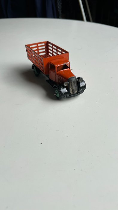 Dinky Toys - 1:48 - Camion Maraîcher 25F
