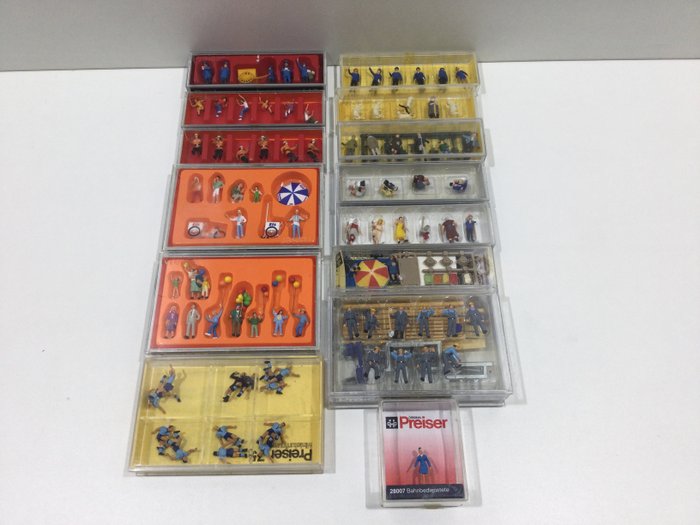 Preiser H0 - Décor - 14 boîtes de différentes catégories de figurines