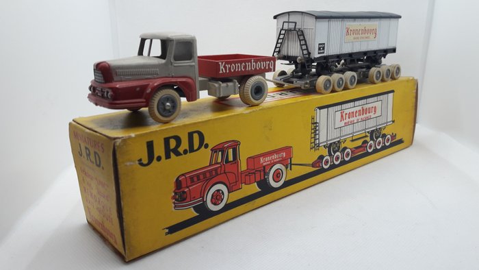 JRD - 1:50 - Tracteur Unic 6 cyl. Izoard remorque rail-route - 123 - Made in France