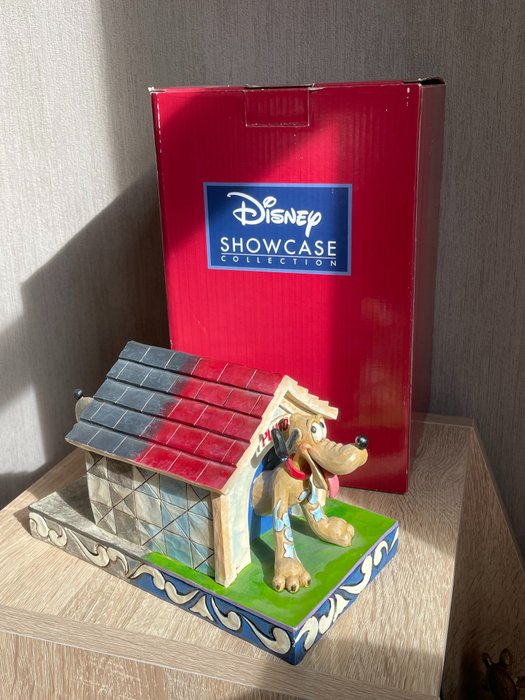 Disney Showcase Collection - Figurine - Pluto - 85 years of laughter