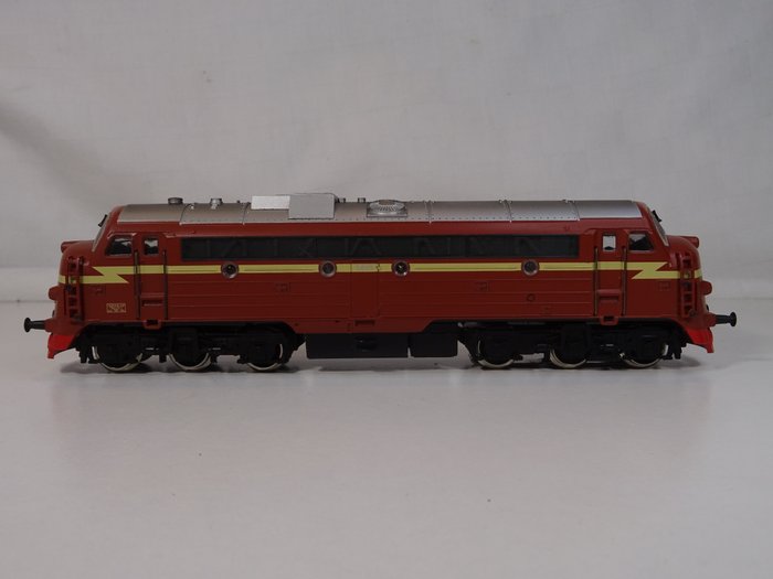 Märklin H0 - 3143 - Diesel locomotive - Di3 - NSB