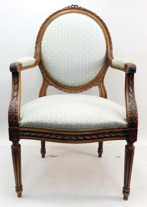 Dames fauteuil - Louis XVI - Wortelnotenhout, damast bekleding - Begin 20e eeuw