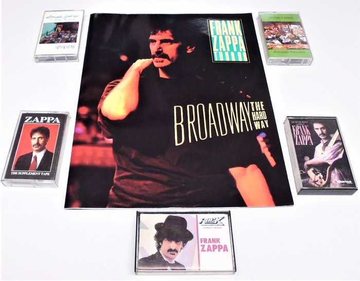 Frank Zappa (& The Mothers of Invention) - Tourbook ' 88 + 5 very rare cassettes - Multiple titles - Tour - Libro - 1982/2002