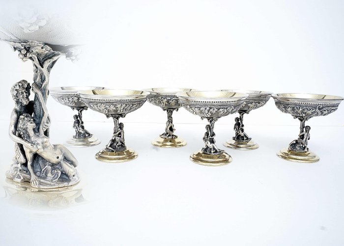 Goblet, 6 Champagne Glasses with the Woman and Satan (6) - .925 silver, Silver gilt - Fratelli Cacchione - Italy - Second half 20th century