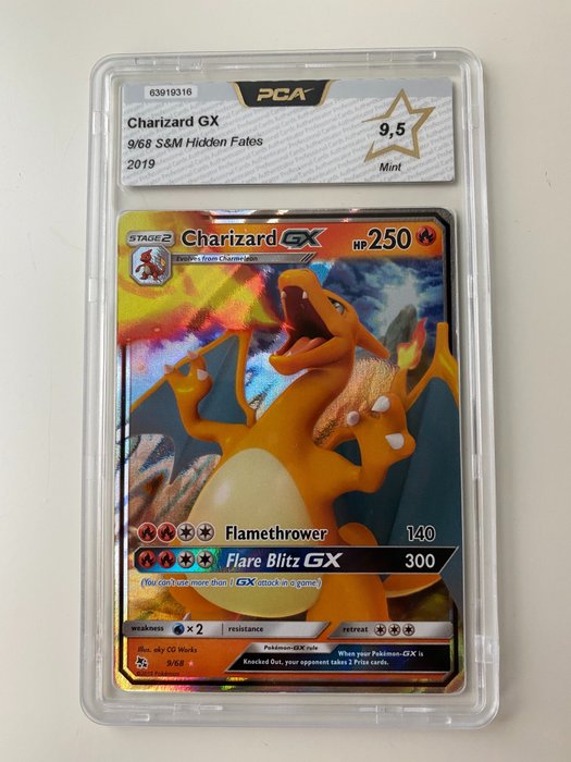 The Pokémon Company - Graded Card Charizard GX Hidden Fates grade 9,5! PCA