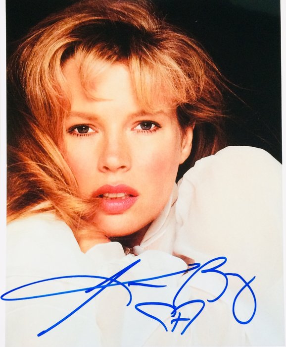 Batman (1989) - Kim Basinger (Vicki Vale) - Autograph, Photography, Signed, with Coa