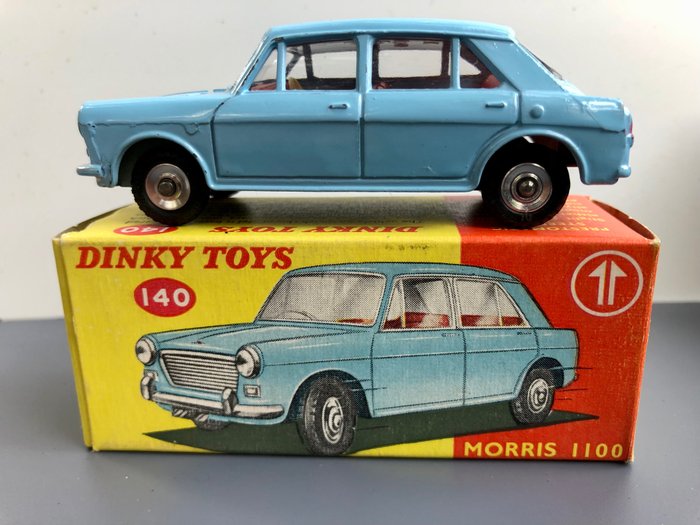 Dinky Toys - 1:43 - Morris 1100 - Originalverpackung und Modell