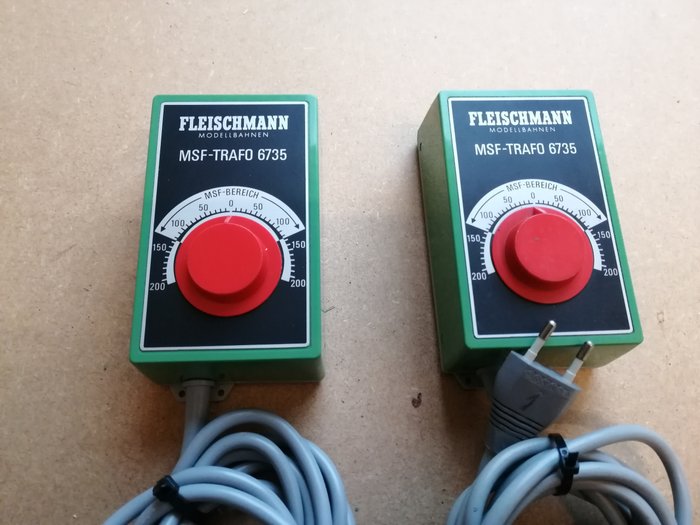 Fleischmann H0 - 6735 - Accessoires - deux transformateurs