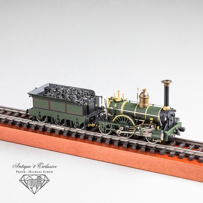 Trix H0 - 22499 - Dampflokomotive mit Tender - A1 "Bayern" - K.Bay.Sts.B