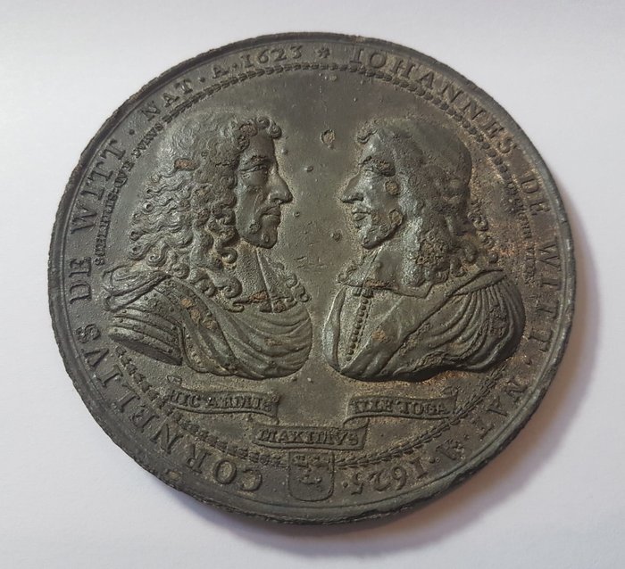 Nederland, Den Haag. Herdenkingspenning 1672 "op de dood van gebroeders de Witt 1672"