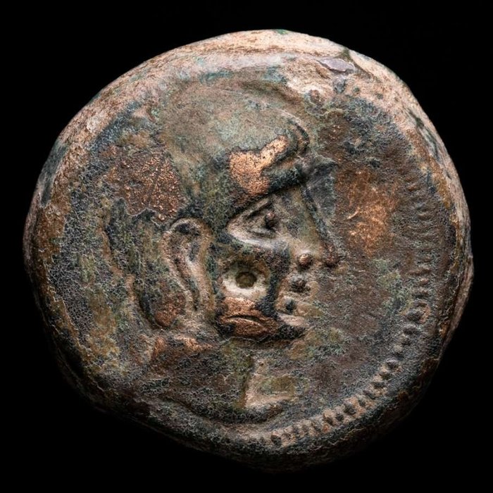 Hispania, Castulo. Æ As,  acuñado en el siglo II a. C. Serie pesada, 28.20 g. Esfinge