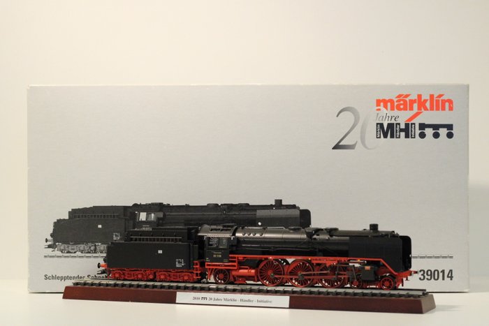 Märklin H0 - 39014 - Locomotive à vapeur avec wagon tender - Locomotive musée BR 01 - Historische Eisenbahn